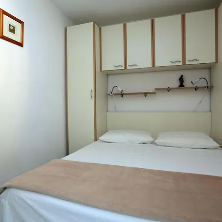 Ali - Modern Appartement