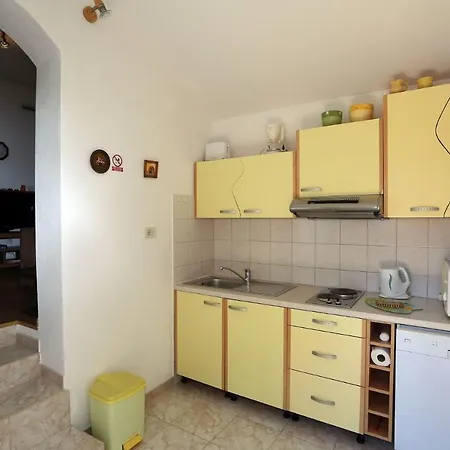 Appartement Ali - Modern Supetar